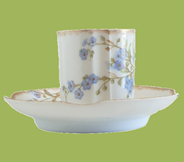 petite tasse porcelaine