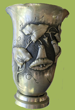 vase en etain