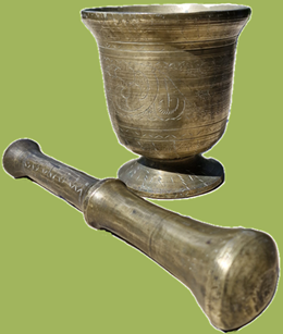 ancien pilon en bronze