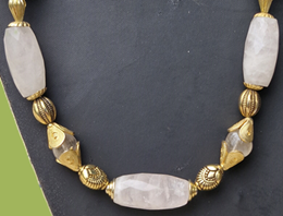 collier de quartz rose