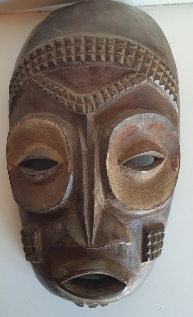 masque africain en bois